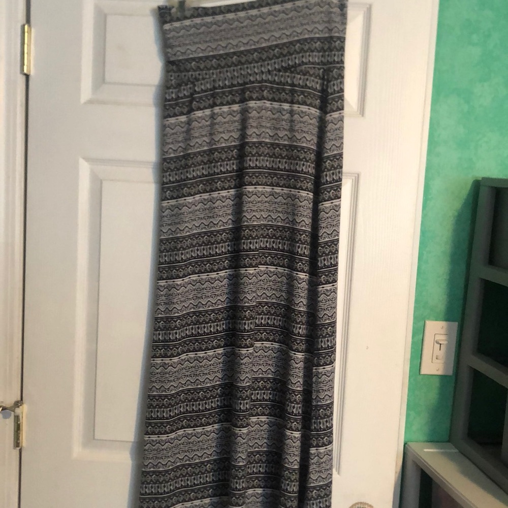 Long black and white skirt